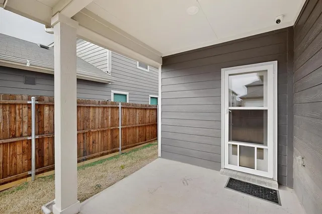 $2,430 | 2927 Brittlebush Drive, Fort Worth, TX 76108