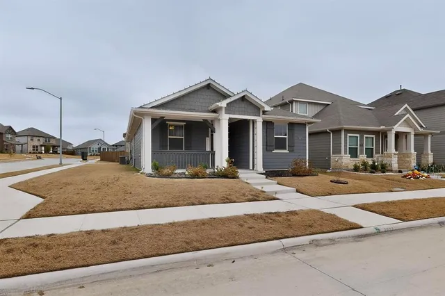 $2,430 | 2927 Brittlebush Drive, Fort Worth, TX 76108