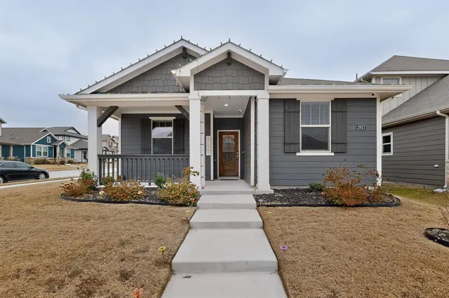 $2,430 | 2927 Brittlebush Drive, Fort Worth, TX 76108