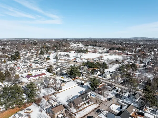 $479,000 | 15 Fairfax Street, Bangor, ME 04401
