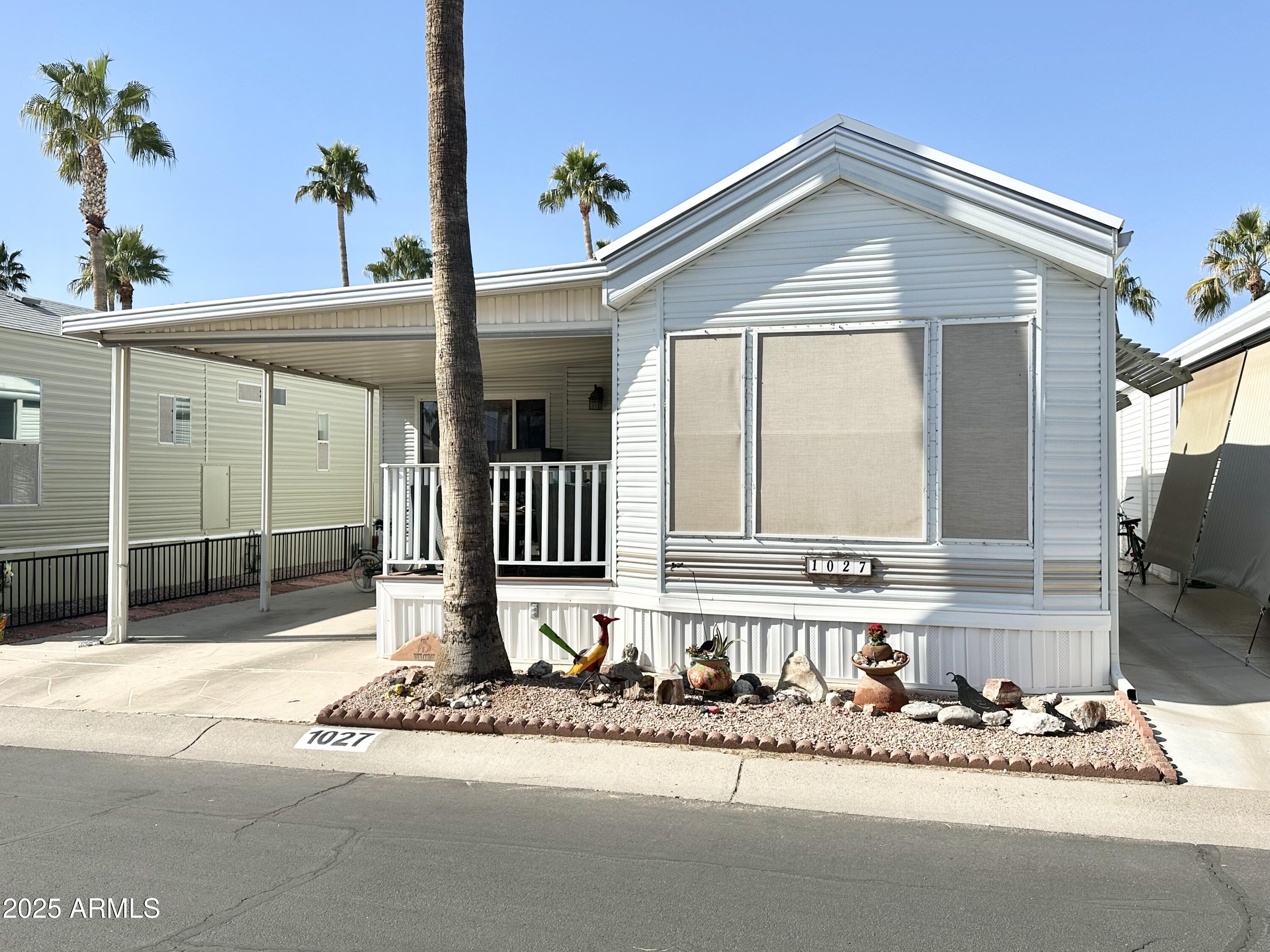 1027 South Prospectors Road Apache Junction, AZ 85119 - Photo 4 of 70 FRONT VIEW