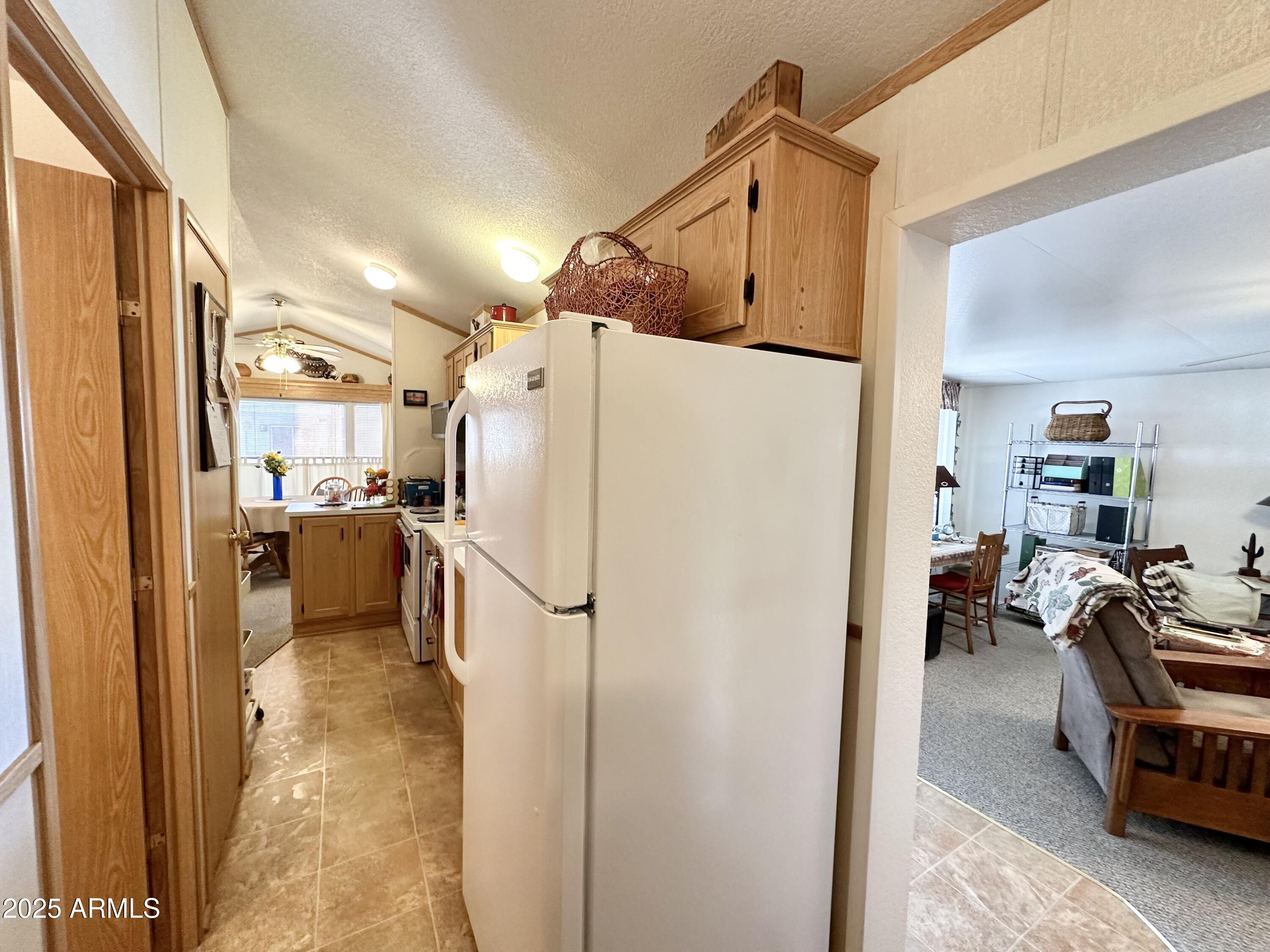 1027 South Prospectors Road Apache Junction, AZ 85119 - Photo 41 of 70 AZ ROOM ENTRY TO THE RIGHT