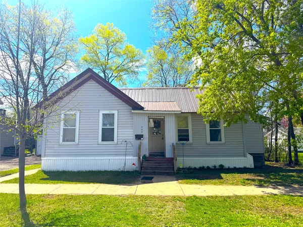 $200,000 | 809 Niagara Street, Eau Claire, WI 54703