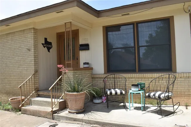 $244,000 | 1900 South Walnut Street, Brady, TX 76825