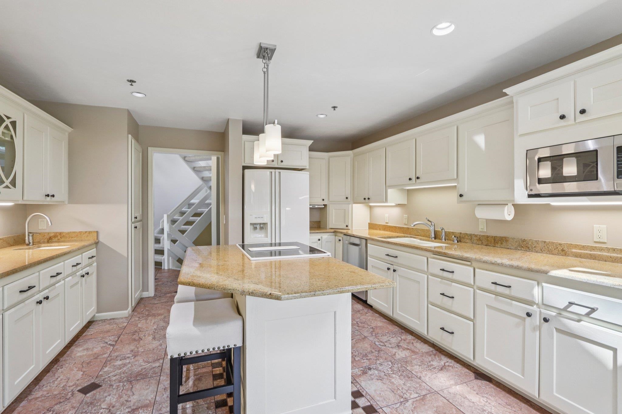 2395 White Oak Trail Oregon, WI 53575 - Photo 14 of 71