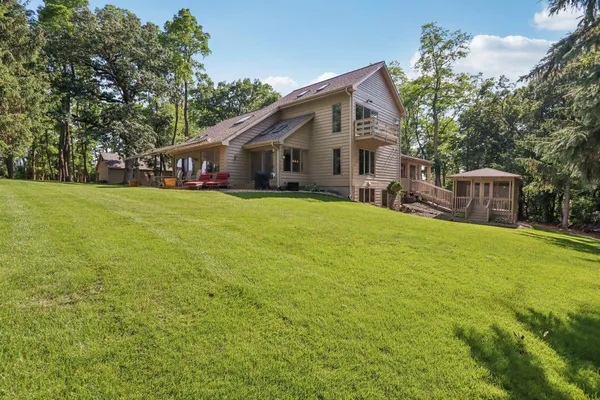 $1,699,900 | 2395 White Oak Trail, Oregon, WI 53575