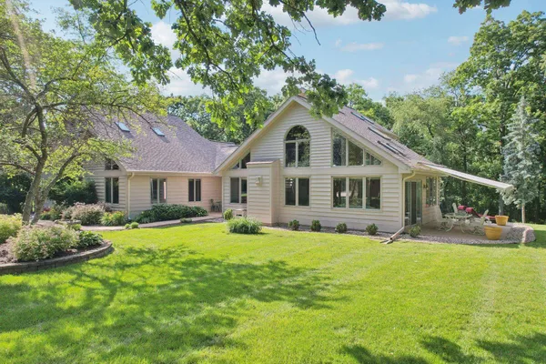 $1,699,900 | 2395 White Oak Trail, Oregon, WI 53575