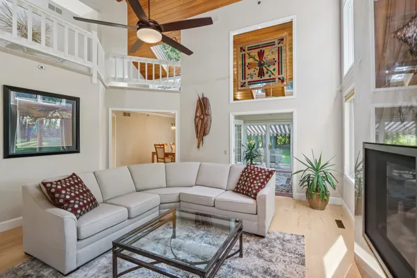 $1,699,900 | 2395 White Oak Trail, Oregon, WI 53575