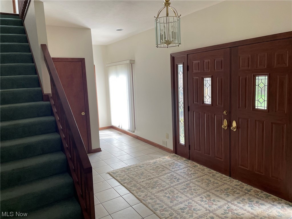 4088 Leffingwell Road Canfield, OH 44406 - Photo 16 of 35 Foyer featuring light tile floors