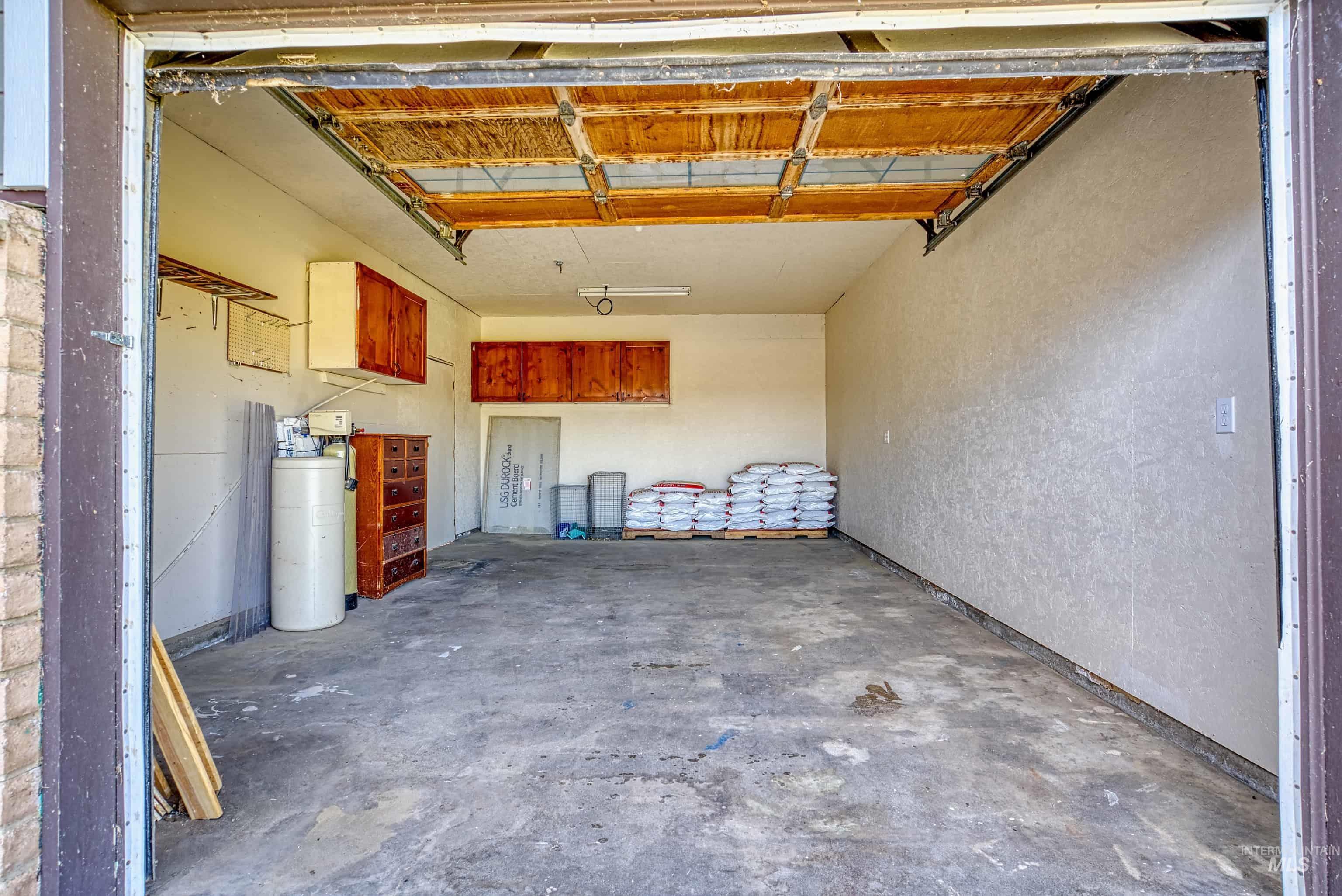 425 West Peach Road Ontario, OR 97914 - Photo 5 of 50 Gallery Image 5