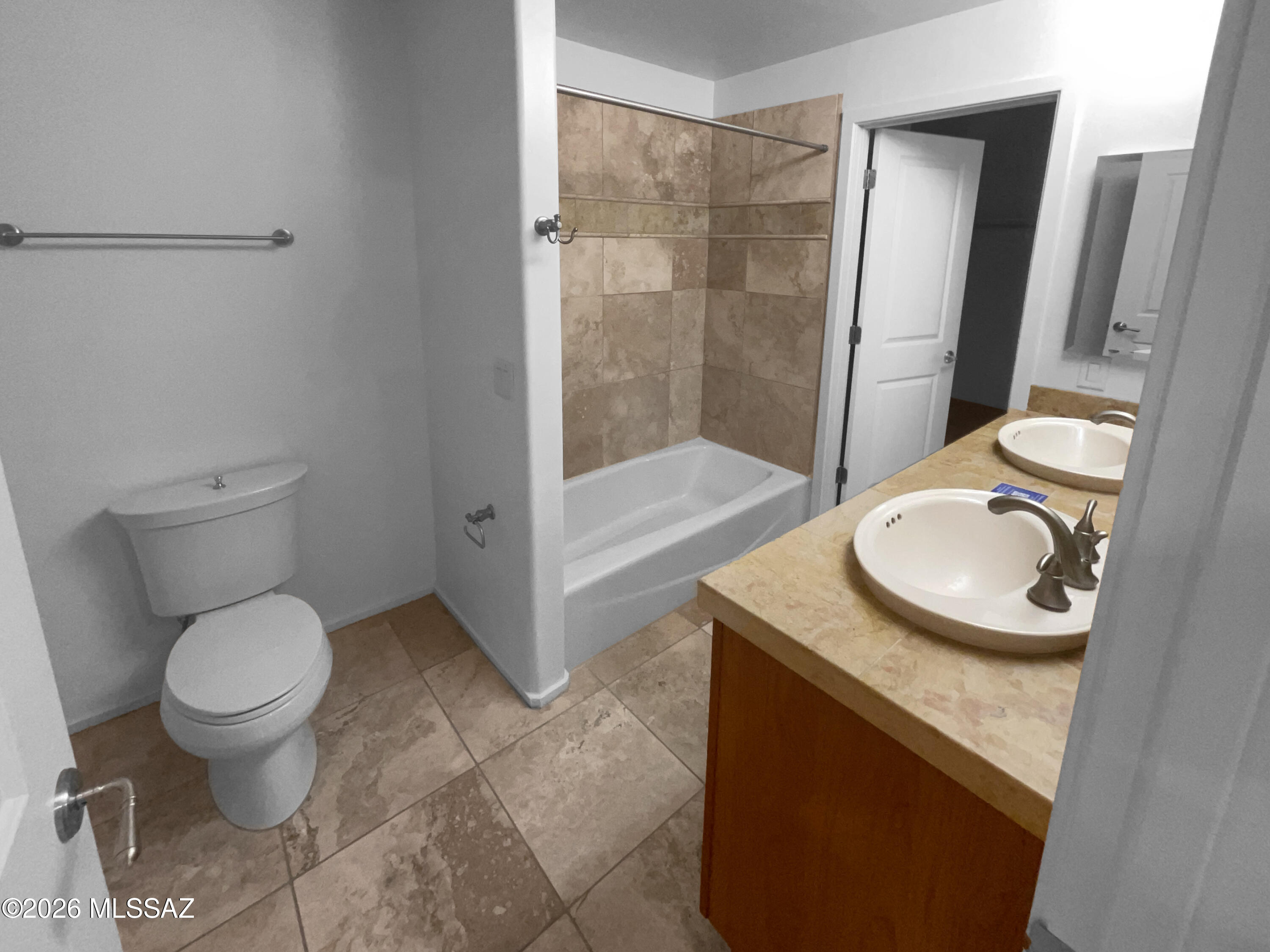 2016 East River Road, Unit 101 Tucson, AZ 85718 - Photo 12 of 15 processed-photo-6 (1)