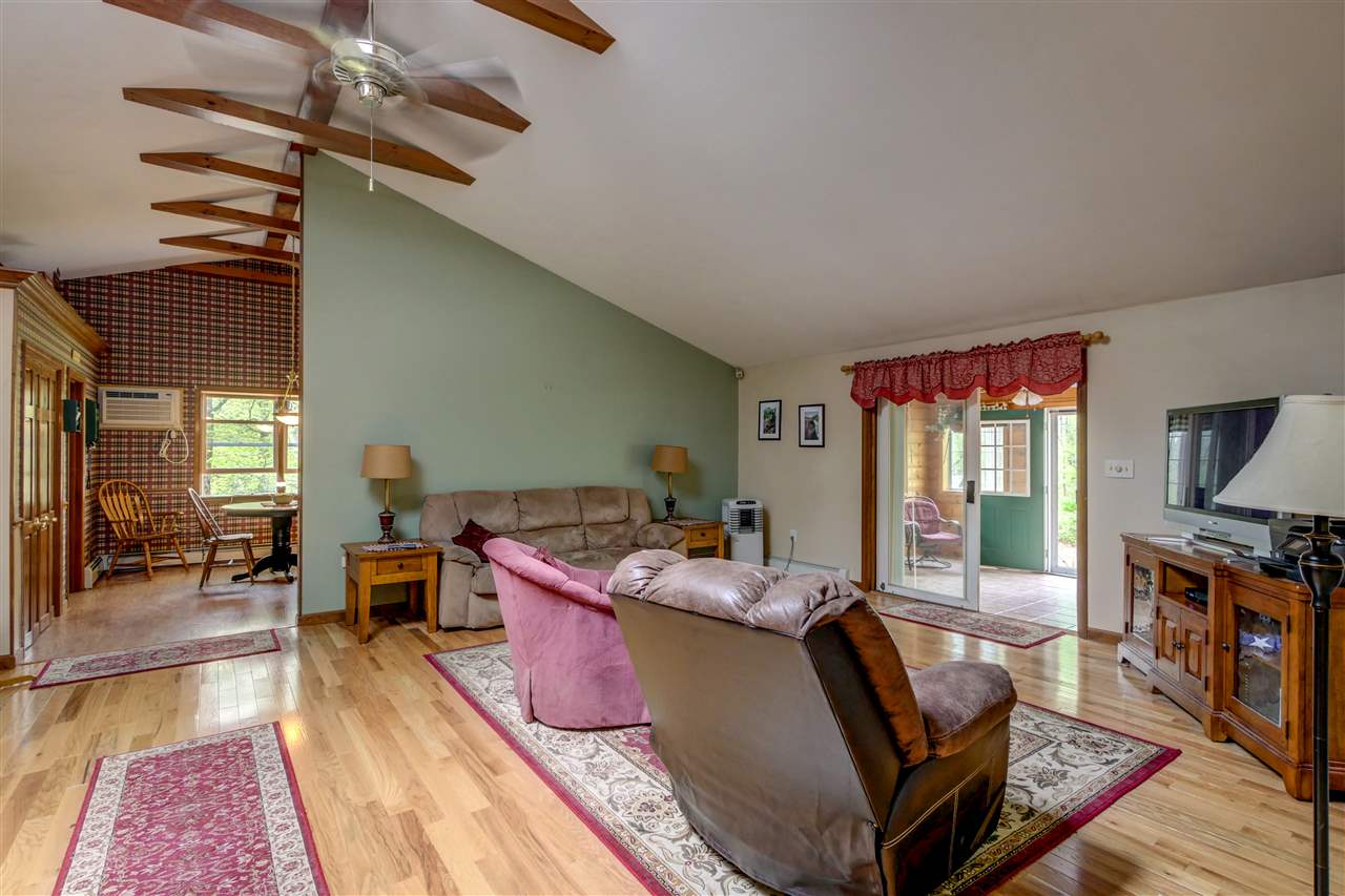 419 Derry Road Chester, NH 03036 - Photo 14 of 40