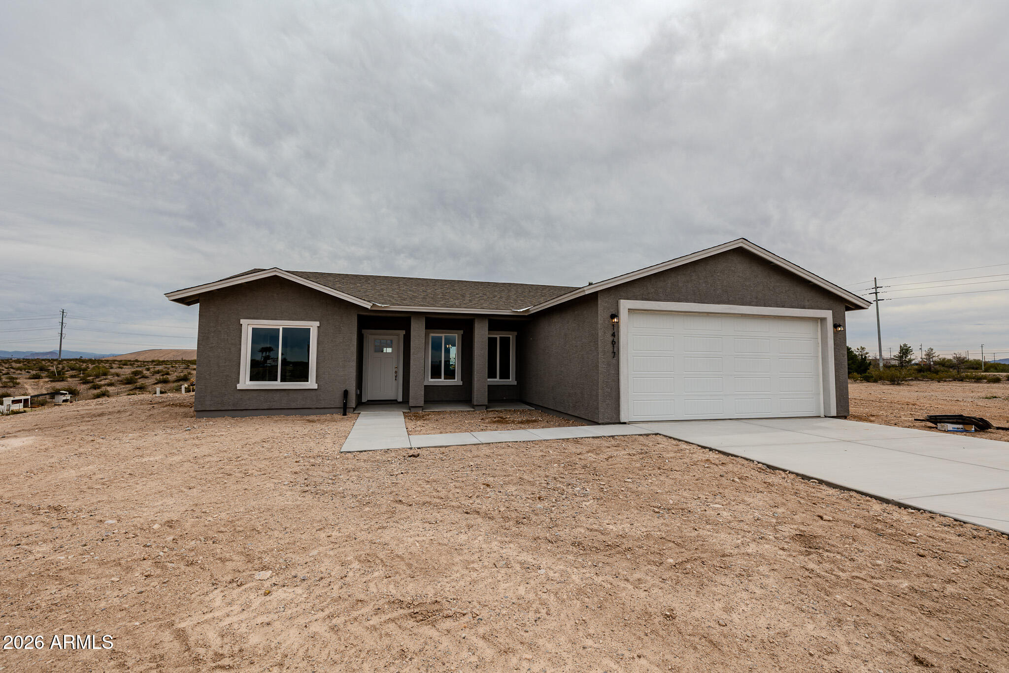11459 East Adamsville Road Florence, AZ 85132 - Photo 38 of 63 a house with a outdoor space