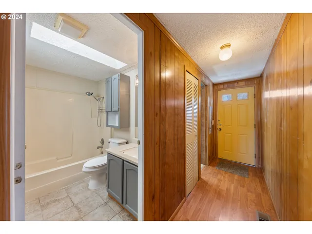 $345,000 | 18999 Nestucca Drive, Cloverdale, OR 97112