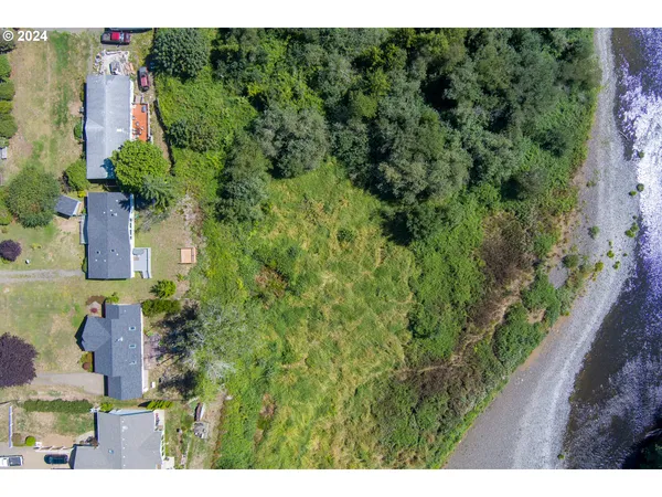 $315,000 | 18999 Nestucca Drive, Cloverdale, OR 97112