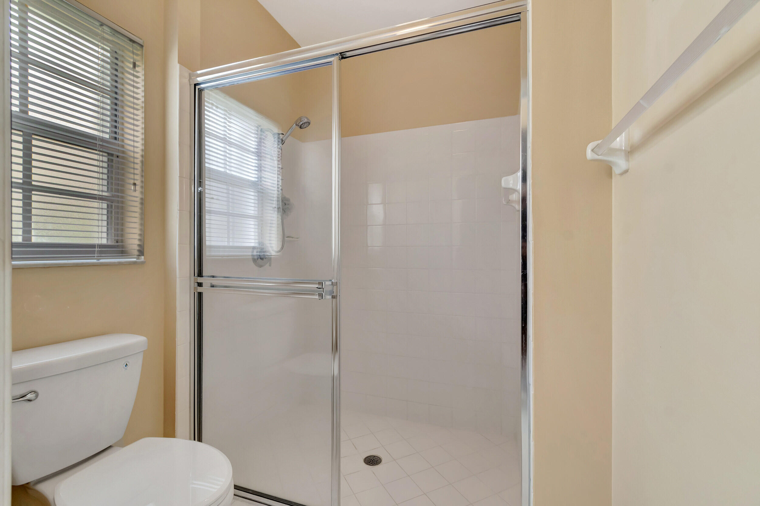 6129 Heliconia Road Delray Beach, FL 33484 - Photo 25 of 33 r26