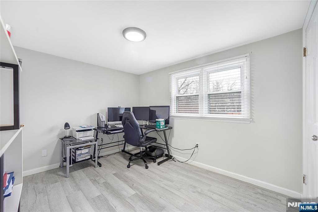 254 West Spring Valley Avenue Maywood, NJ 07607 - Photo 18 of 30