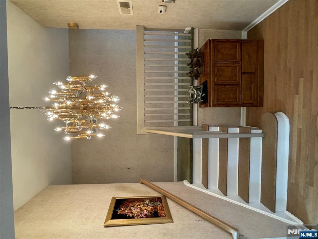 526 Rutland Avenue Teaneck, NJ 07666 - Photo 12 of 29