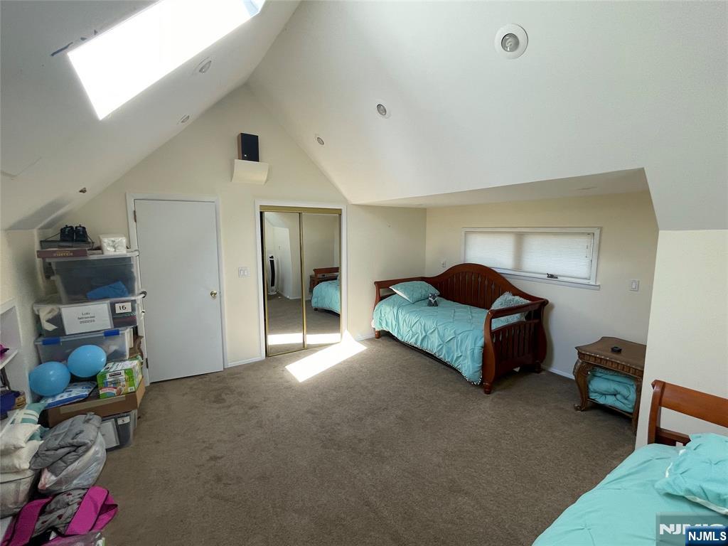 526 Rutland Avenue Teaneck, NJ 07666 - Photo 22 of 29