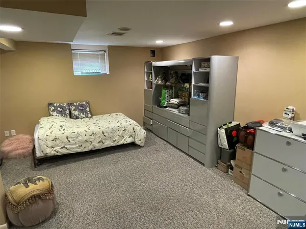 $1,299,000 | 526 Rutland Avenue, Teaneck, NJ 07666