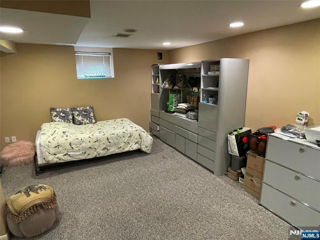 526 Rutland Avenue Teaneck, NJ 07666 - Photo 26 of 29