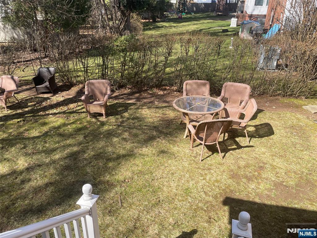 526 Rutland Avenue Teaneck, NJ 07666 - Photo 27 of 29