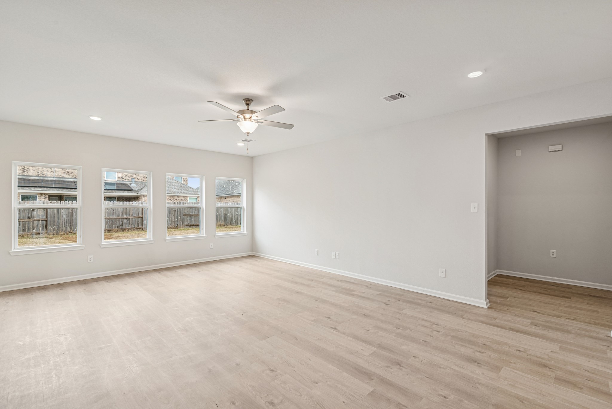 1903 Temple Grove Drive Rosharon, TX 77583 - Photo 14 of 37 The Avery- Family Room Open