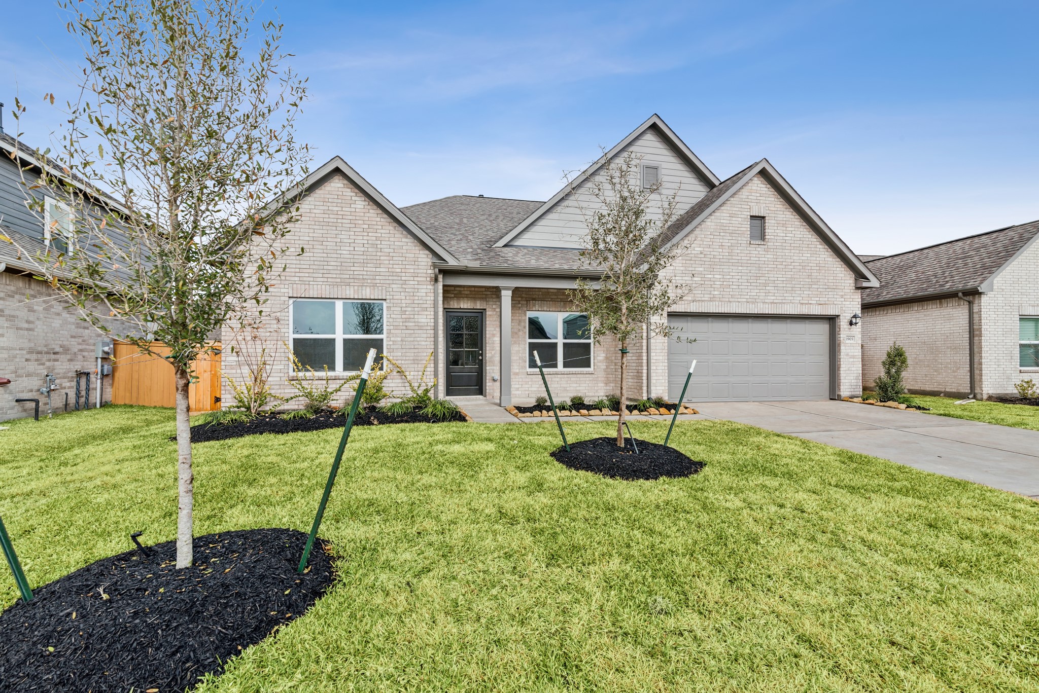 1903 Temple Grove Drive Rosharon, TX 77583 - Photo 31 of 37 The Avery- Front Exterior