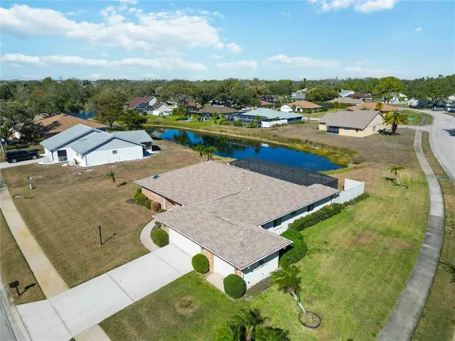 $475,000 | 114 Woodingham Drive, Venice, FL 34292