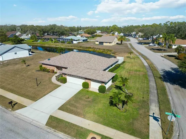 $475,000 | 114 Woodingham Drive, Venice, FL 34292