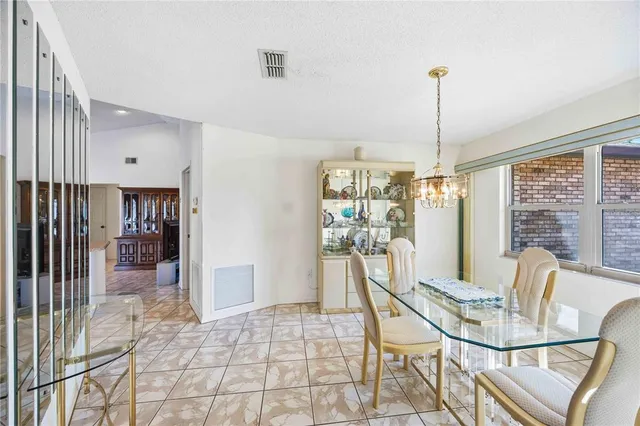 $475,000 | 114 Woodingham Drive, Venice, FL 34292