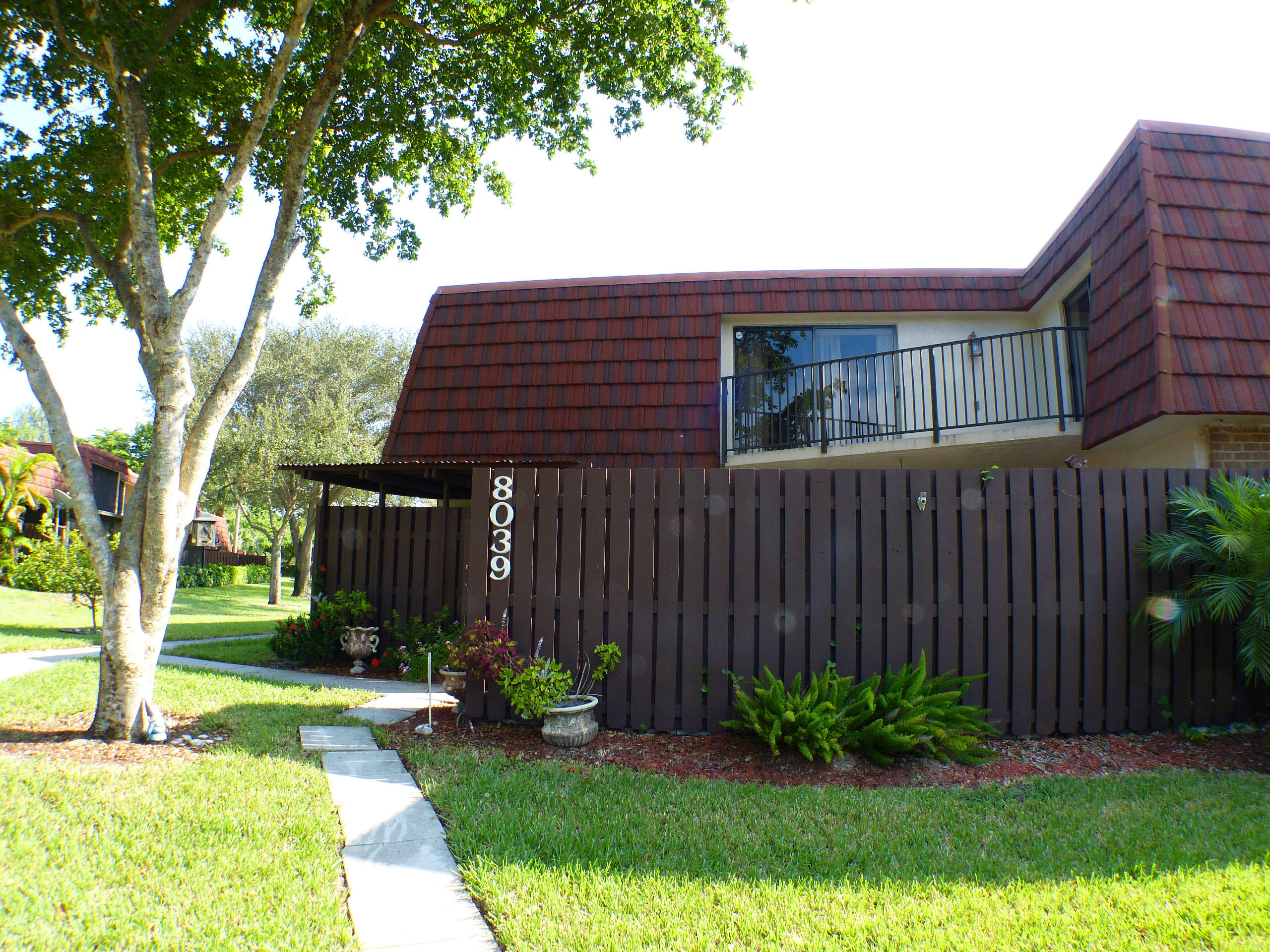 8039 Boca Rio Drive Boca Raton, FL 33433 - Photo 2 of 37 8039 Boca Rio Drive - 02