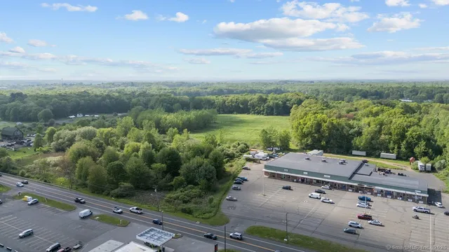 $499,925 | 143 N Road, East Windsor, CT 06088