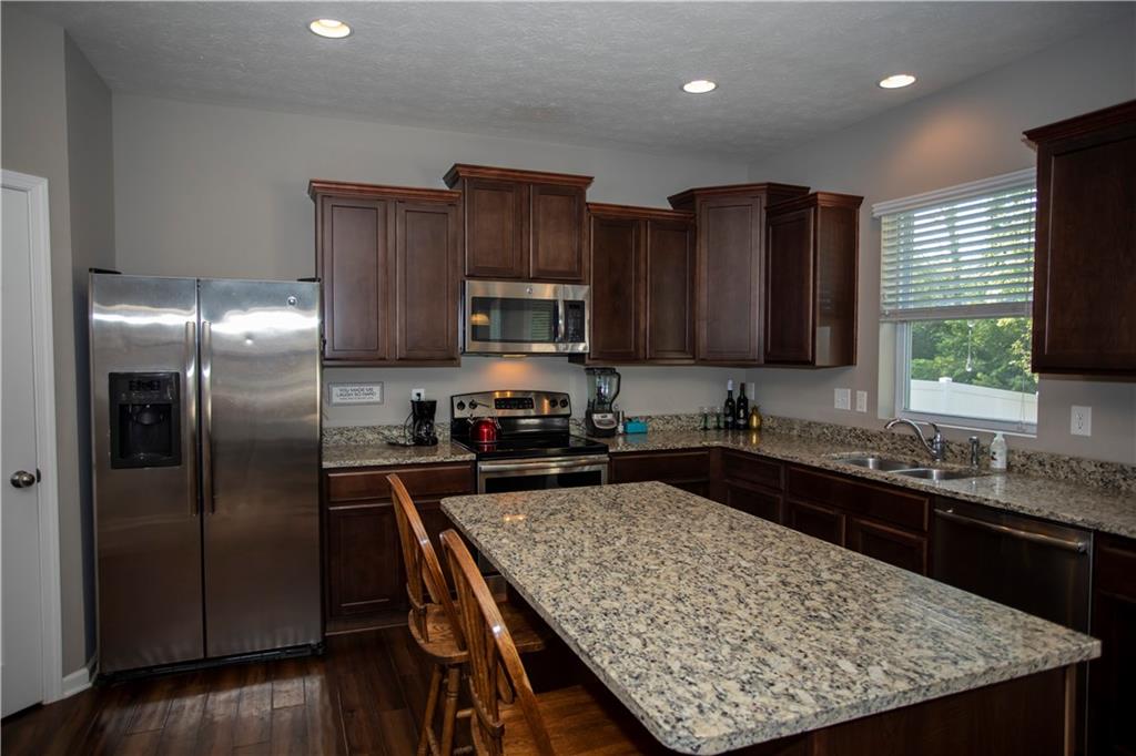 1338 Timber Bluff Road Westfield, IN 46074 - Photo 10 of 44 Gallery Image 10
