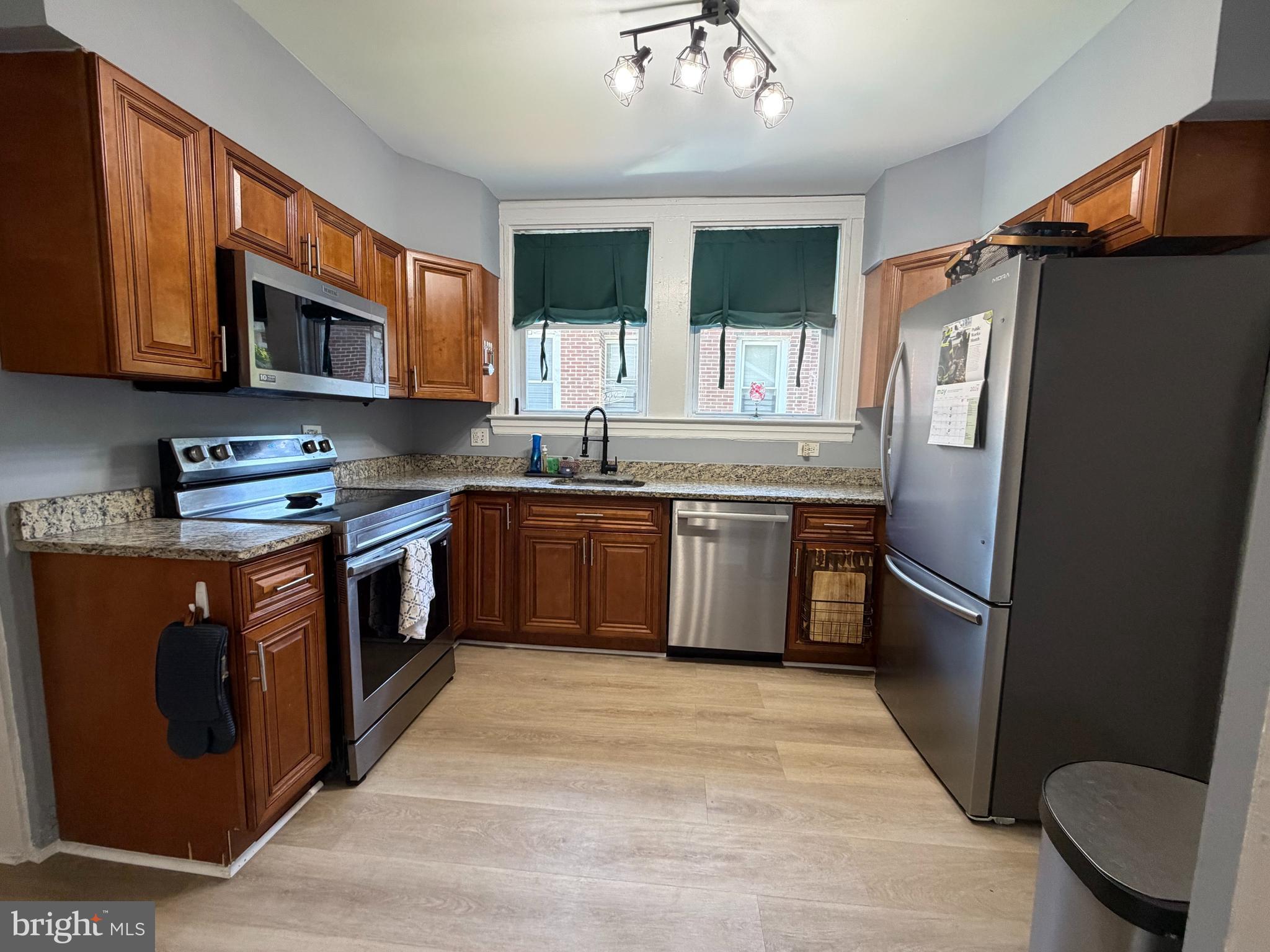 3901 West Cold Spring Lane Baltimore, MD 21215 - Photo 10 of 38 kitchen