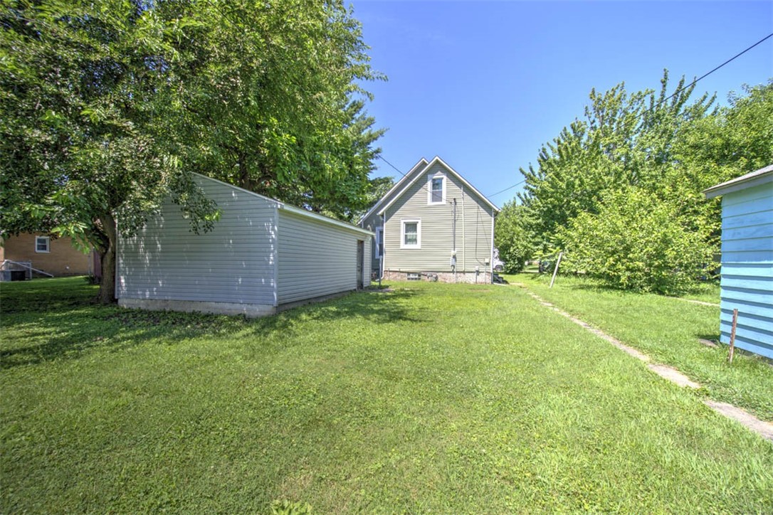110 North Poplar Street Assumption, IL 62510 - Photo 23 of 27