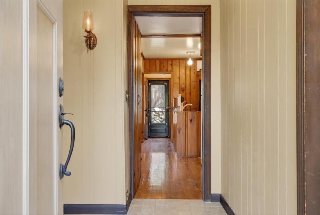 139 Bailey Road Holden, MA 01520 - Photo 9 of 40