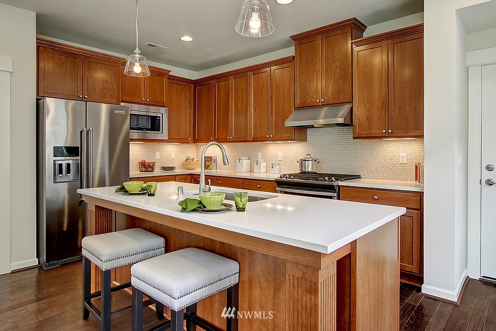 4527 185th Place Southeast Bothell, WA 98012 - Photo 2 of 25