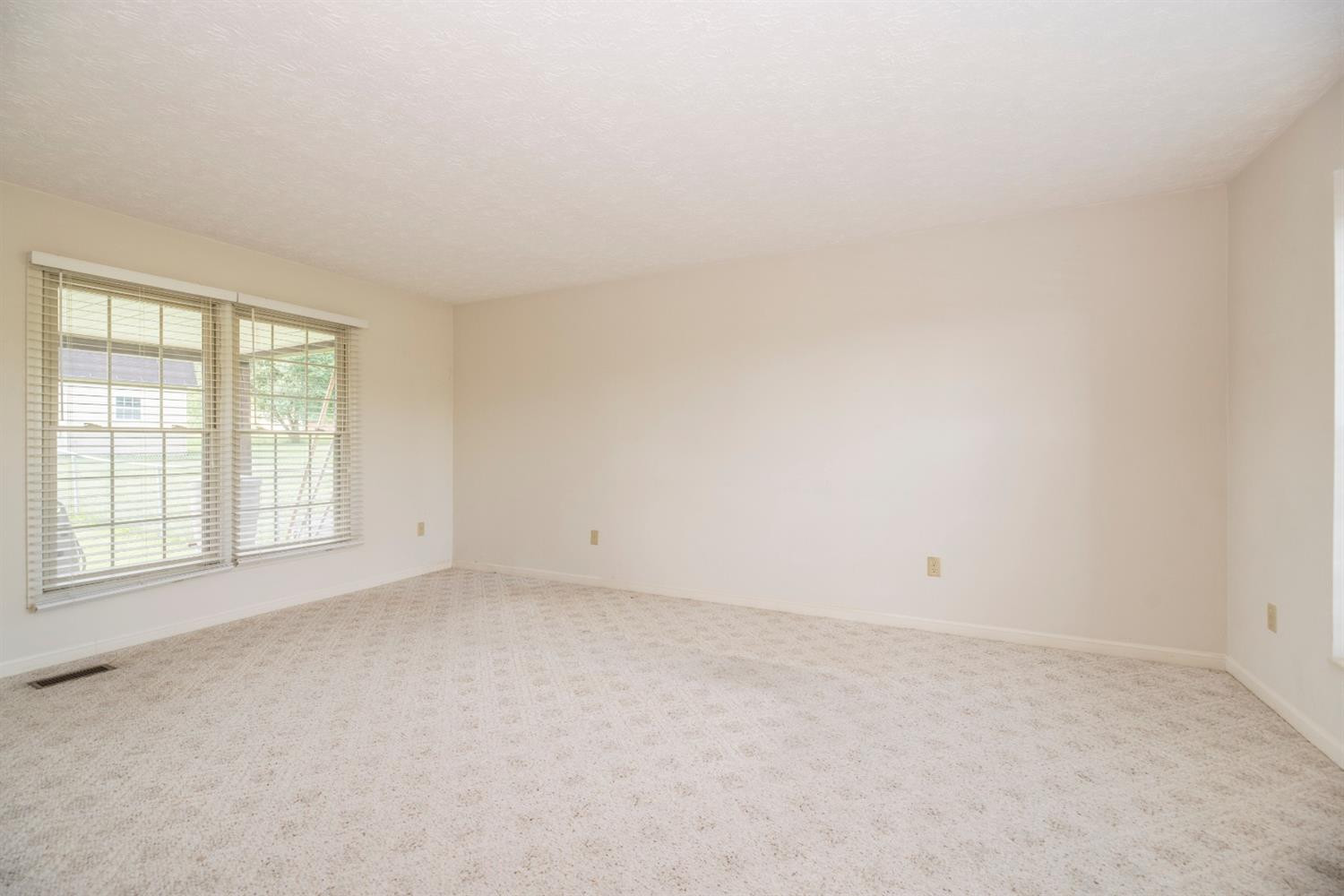 5324 Stewart Road Lexington, KY 40516 - Photo 37 of 56 Listing Photo