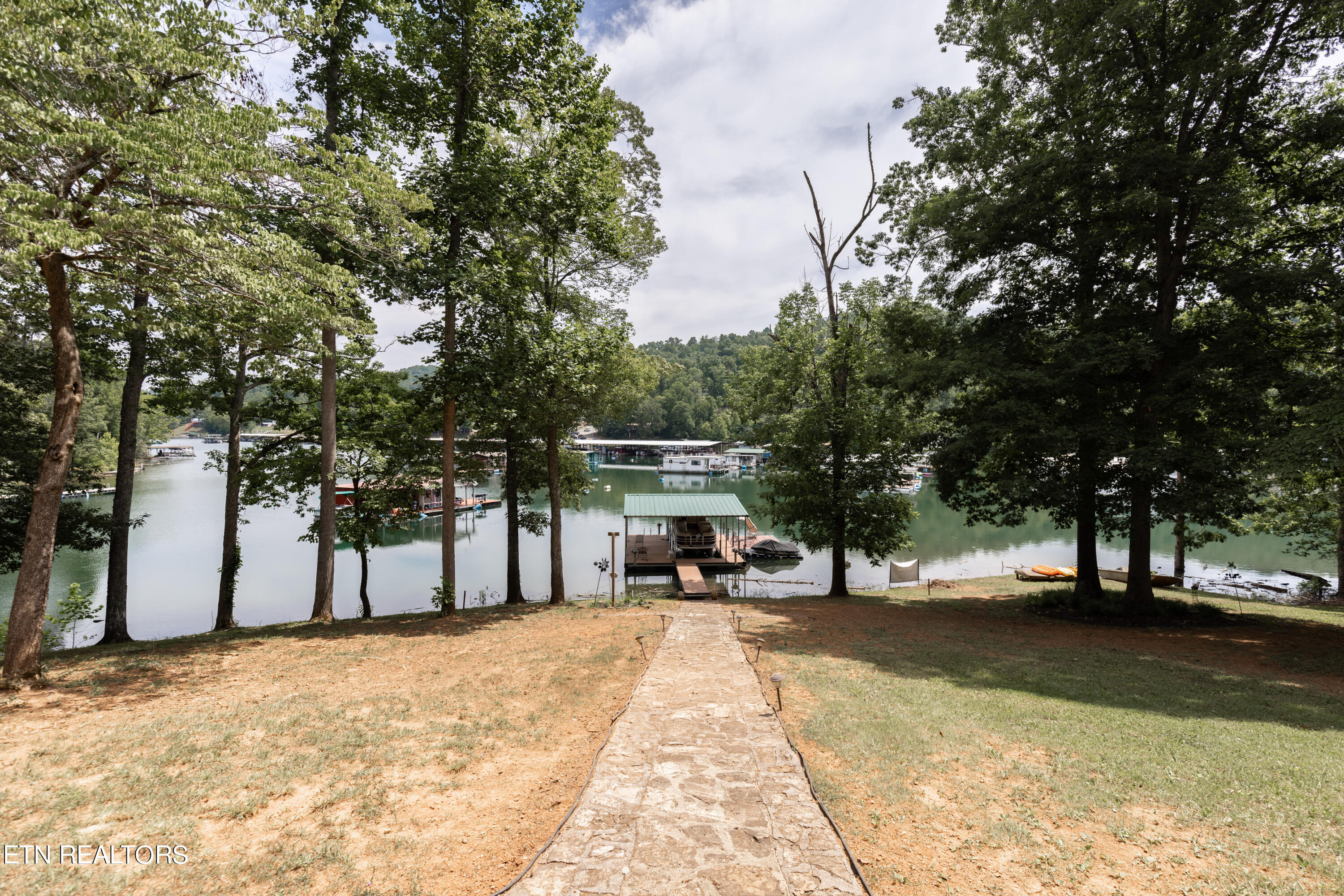 263 Blue Ridge Road Speedwell, TN 37870 - Photo 25 of 39 IMG_5601