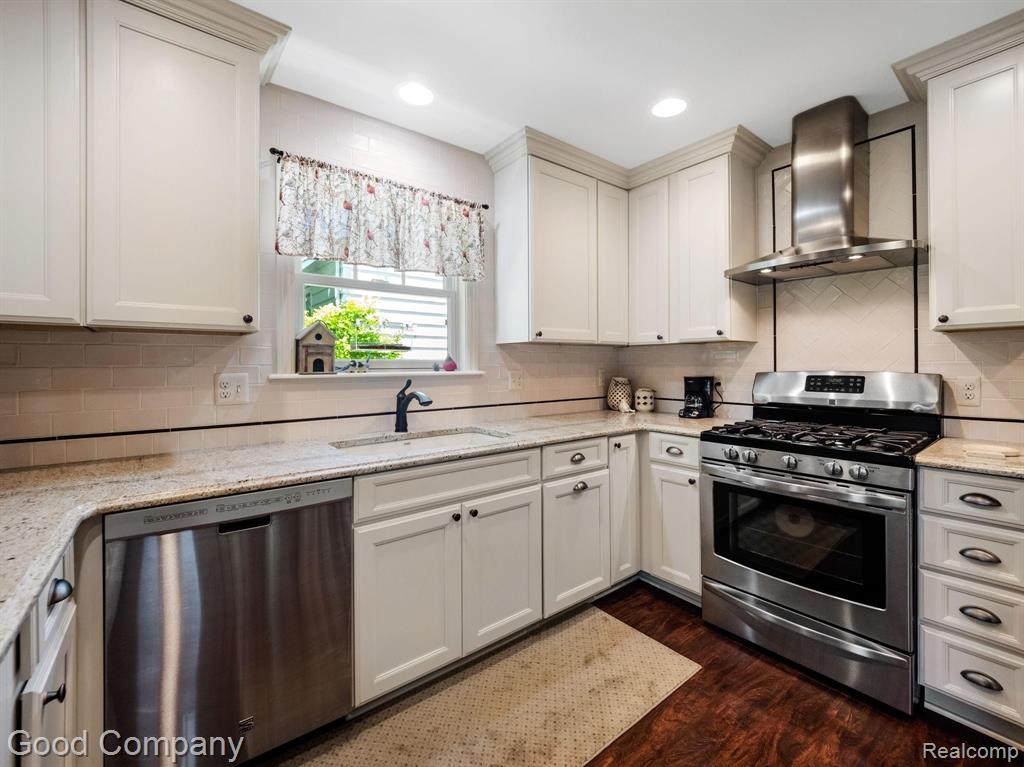1627 Dorothea Road Berkley, MI 48072 - Photo 20 of 47