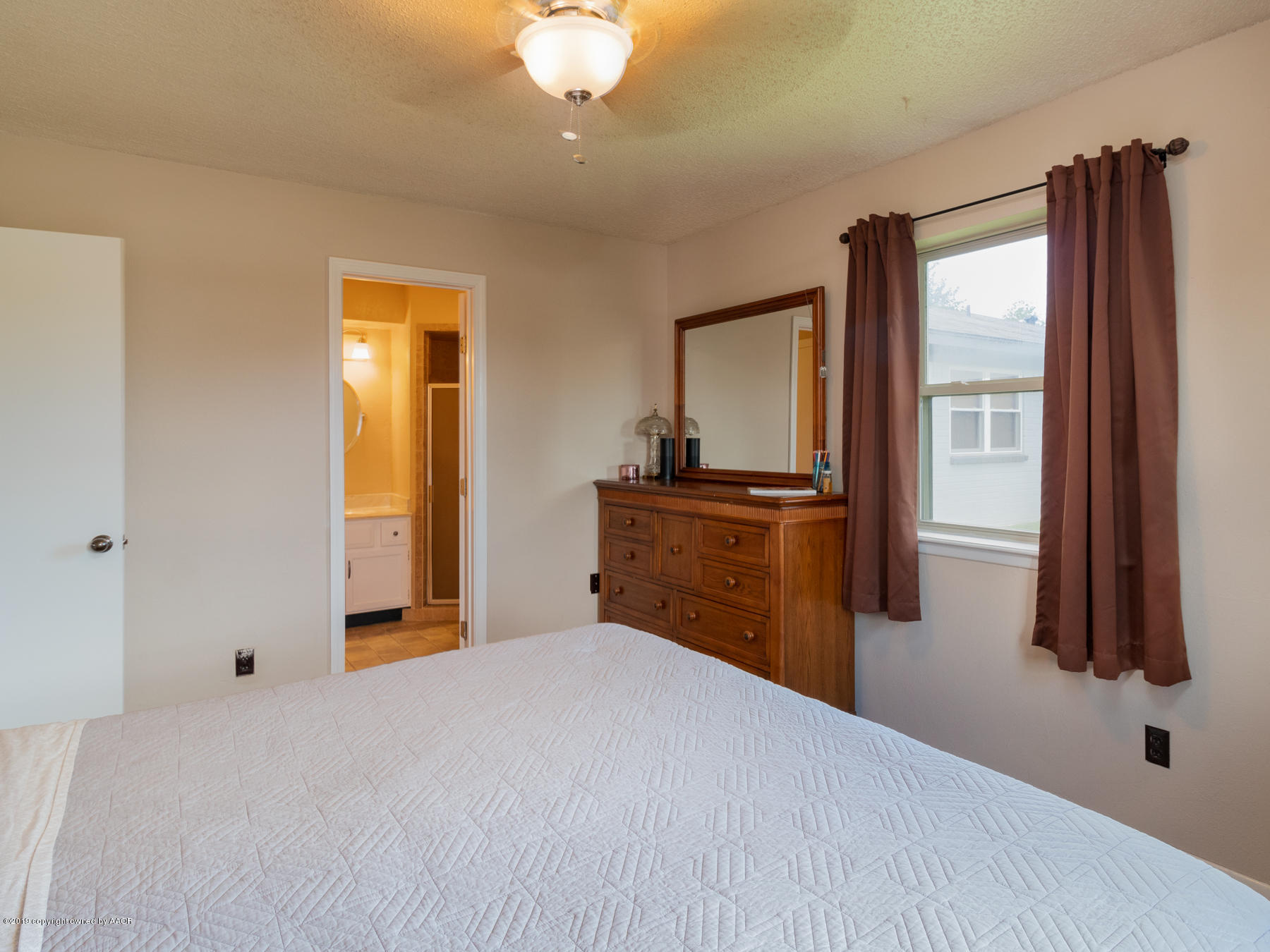 8106 Santa Fe Trail Amarillo, TX 79110 - Photo 9 of 21 Master Bedroom View 2