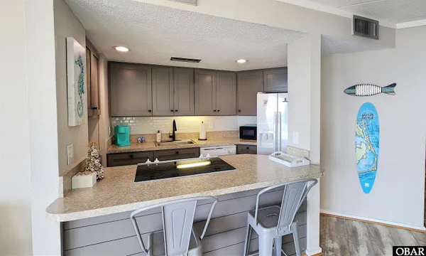 $689,000 | 2229 South Virginia Dare Trail, Unit 302, Nags Head, NC 27959