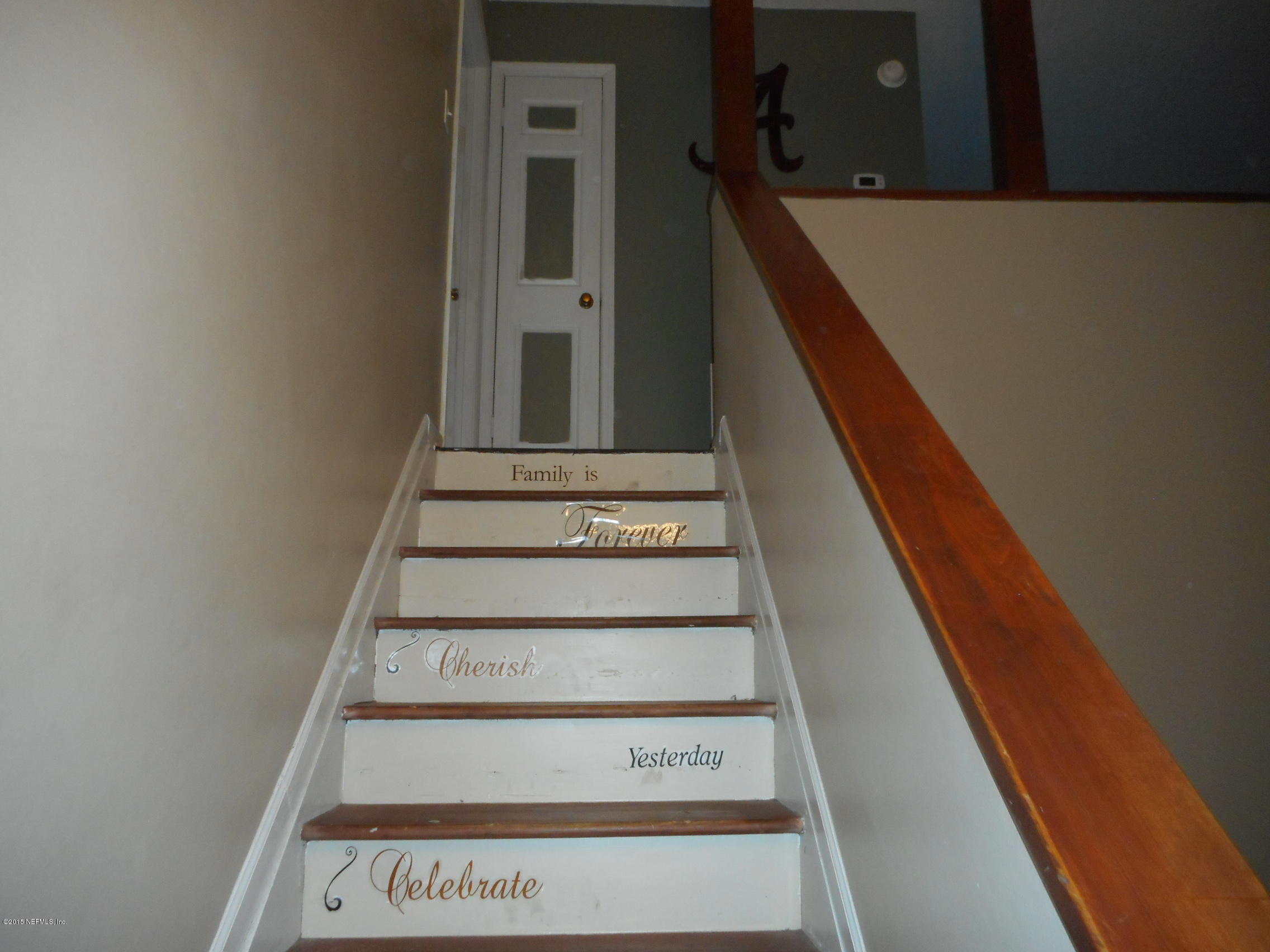 37157 Pineridge Road Hilliard, FL 32046 - Photo 9 of 36 DSCN0167