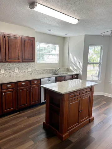 $2,500 | 7604 Asherton Lane, Chattanooga, TN 37421