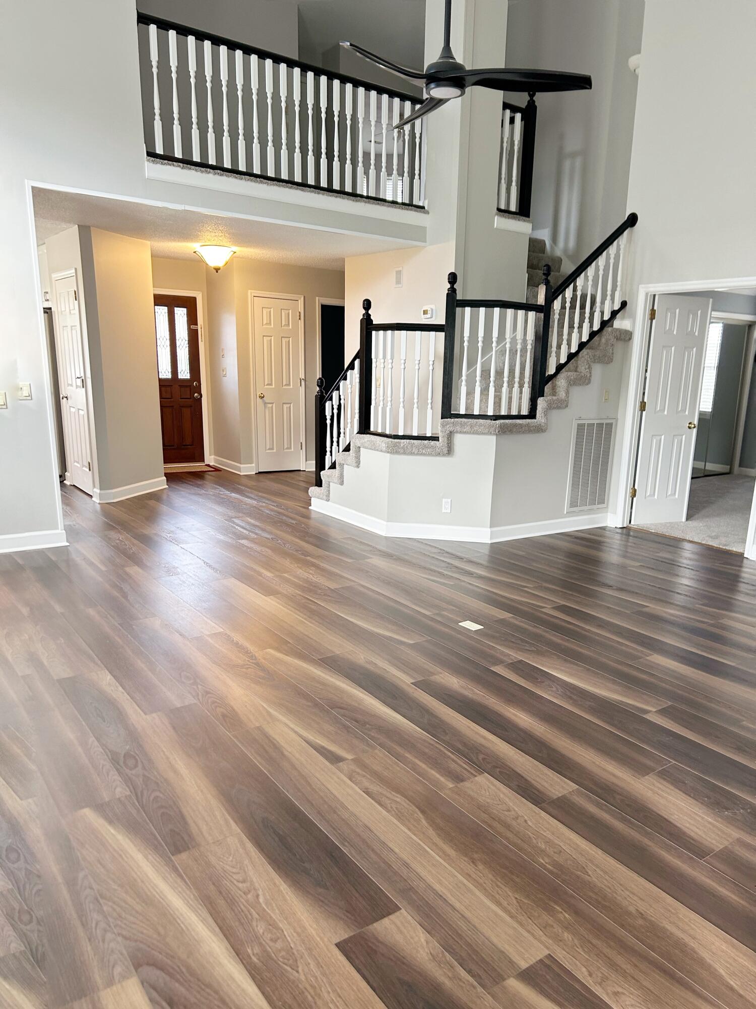 7604 Asherton Lane Chattanooga, TN 37421 - Photo 7 of 37 HUGE SPACE