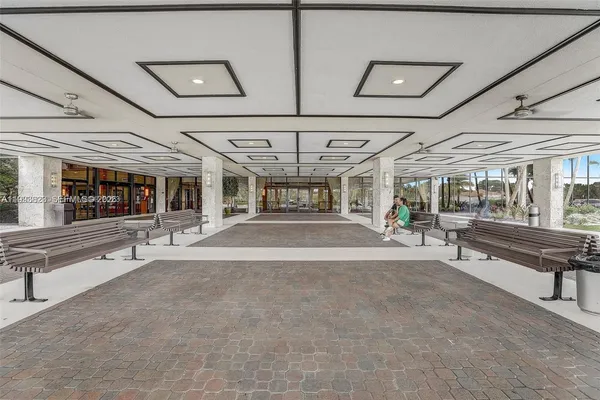 $2,100 | 13455 Southwest 16th Court, Unit 306F, Pembroke Pines, FL 33027