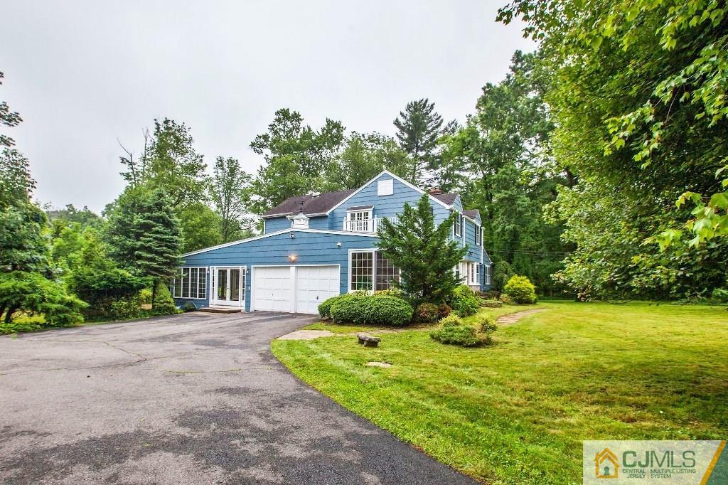 2 Dorset Road Colonia, NJ 07067 - Photo 2 of 25 Gallery Image 2