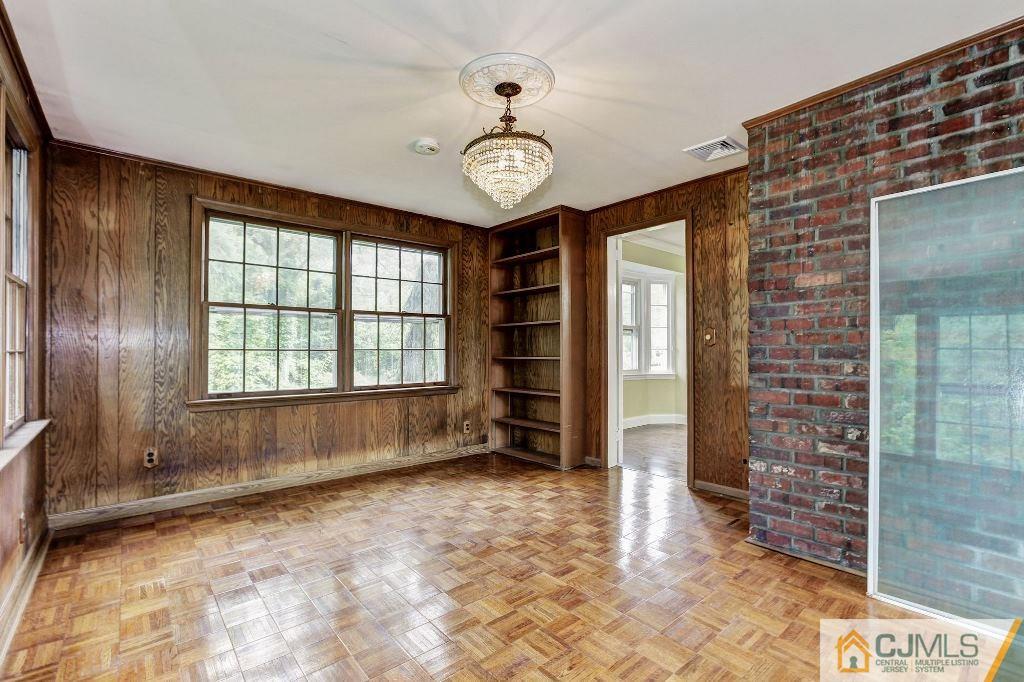 2 Dorset Road Colonia, NJ 07067 - Photo 14 of 25 Gallery Image 14