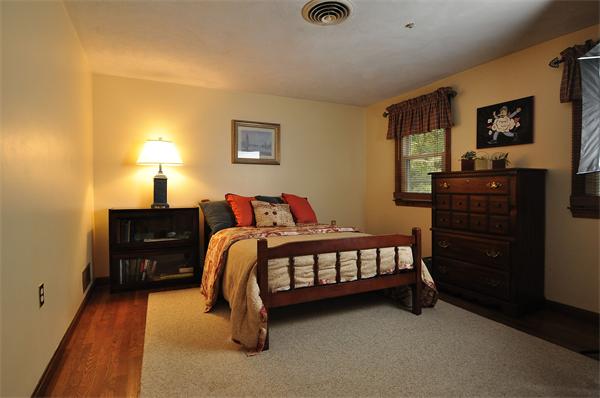 11 Hansom Road Andover, MA 01810 - Photo 15 of 21 Gallery Image 15